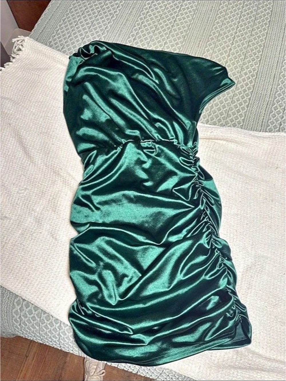 Ruched Satin Mini Dress in Green Like New